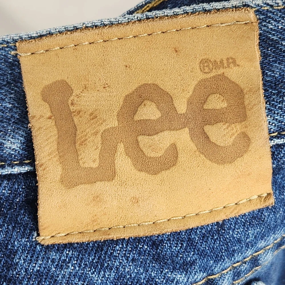 Lee 100% cotton
